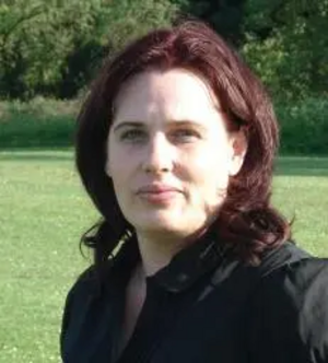 Cllr Lisa Courts